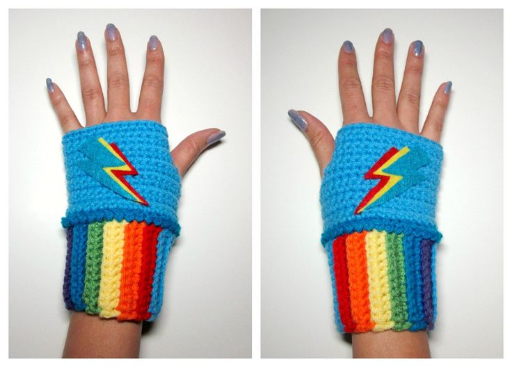 MLP Rainbow Dash Mini Wristies. Wristwarmers. My Little Pony Fingerless Gloves