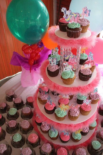 Angelas 7th Bday My Little Pony Party by Yummy Piece of Cake via Flickr 7th